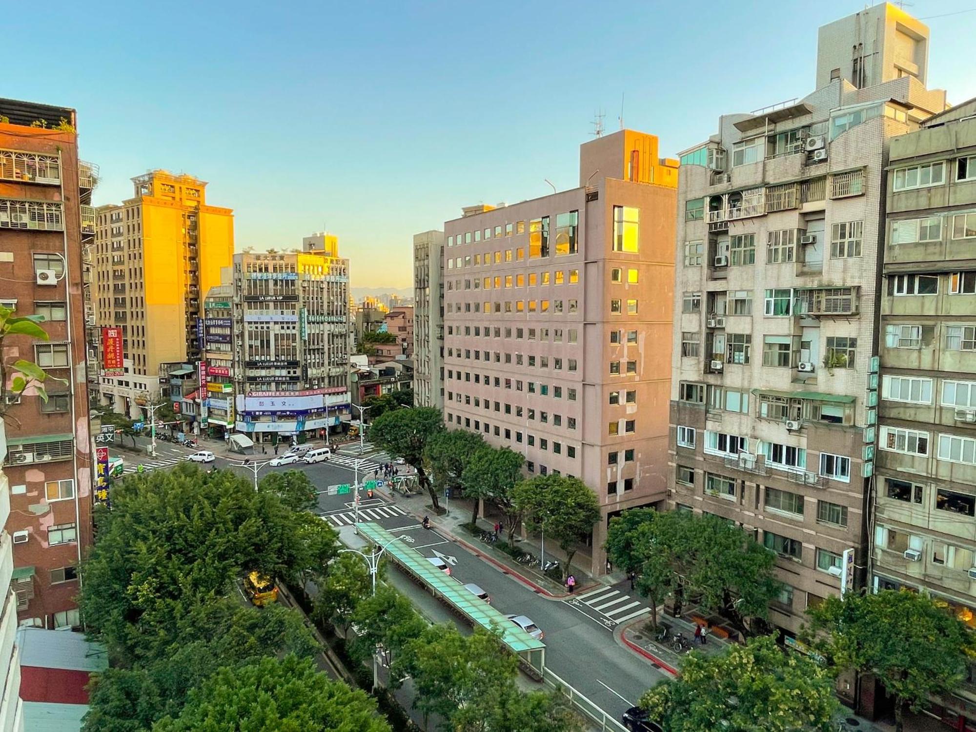 Check Inn Express Taipei Yongkang Экстерьер фото